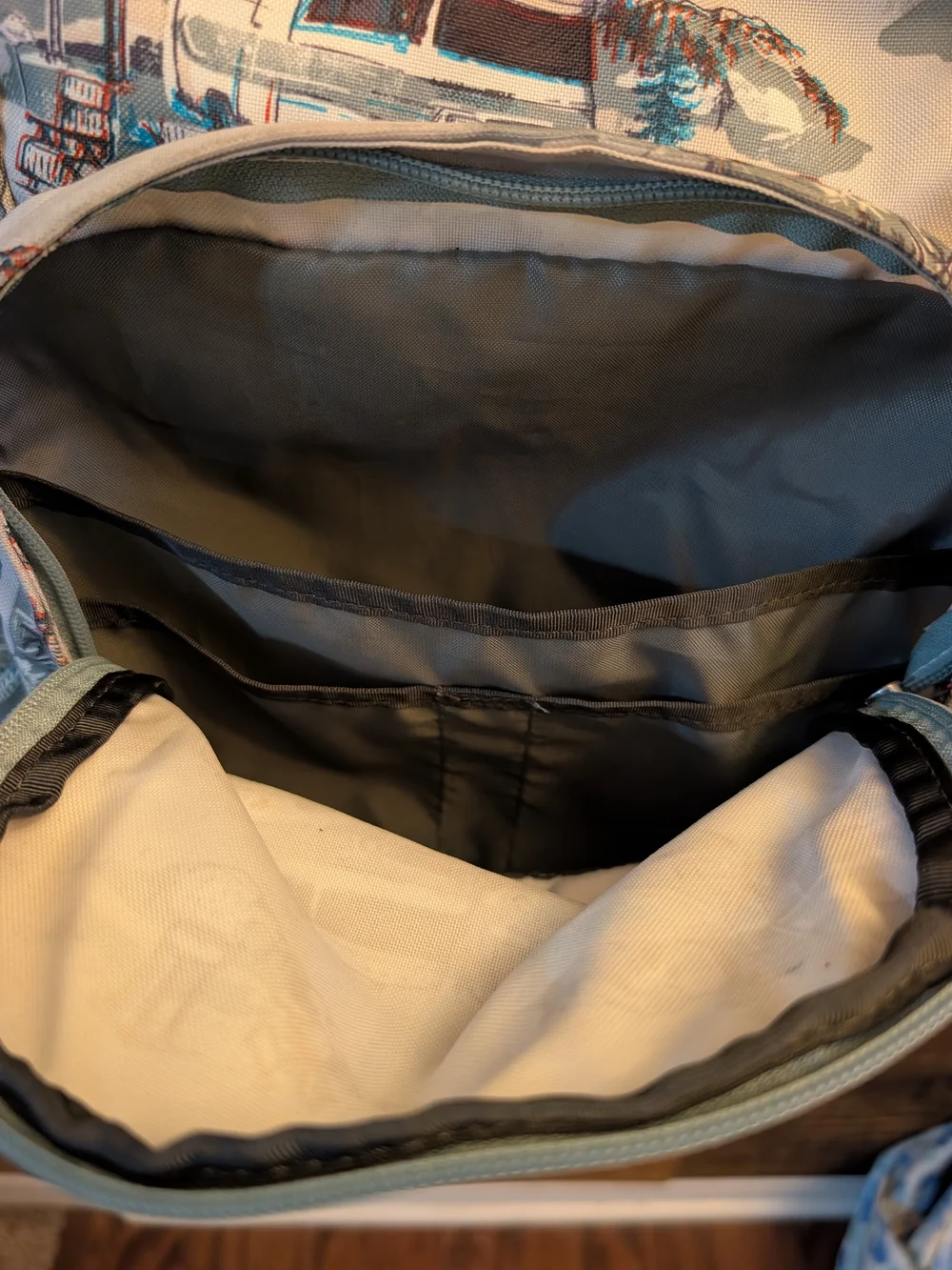 The North Face Wise Guy Men’s Backpack